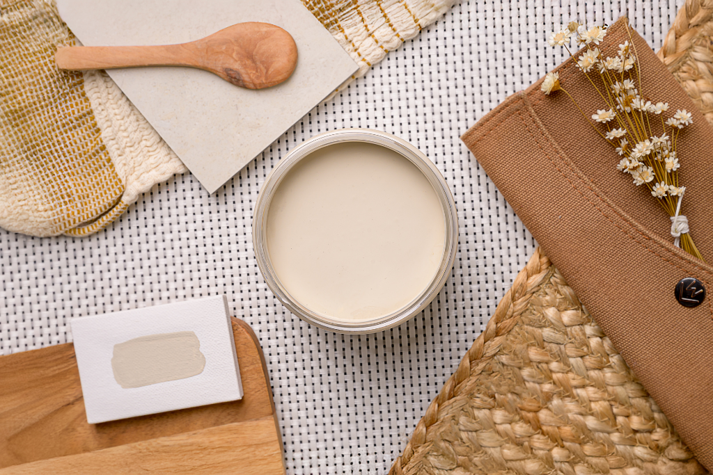 Ecru- Dixie Belle Chalk Mineral Paint