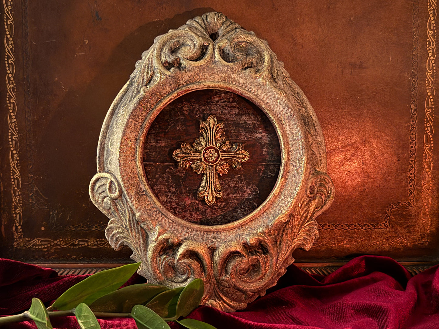 IOD Les Croix Mould (IOD) Iron Orchid Designs– 6x10