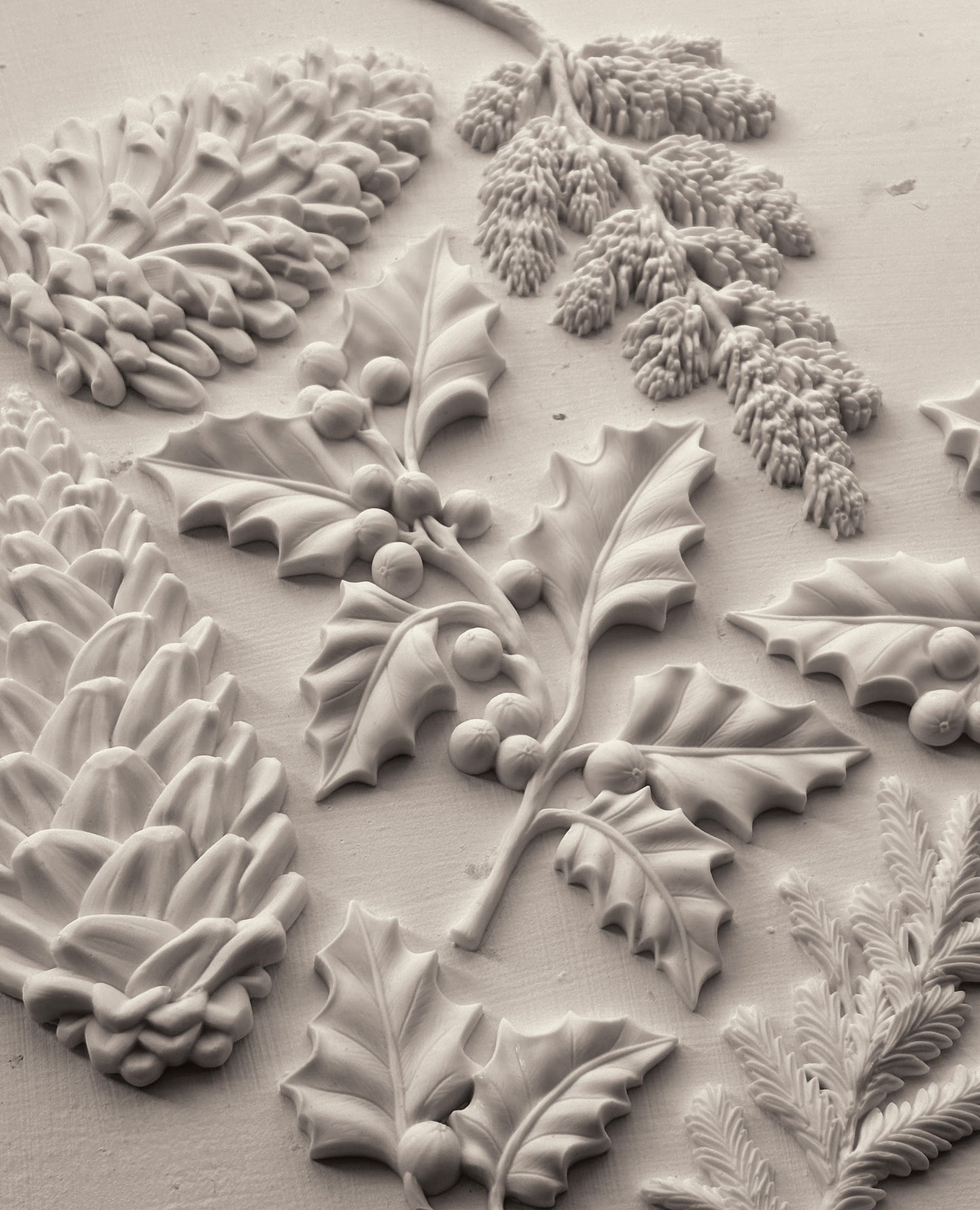 Winter Forage Mould (IOD) Iron Orchid Designs- 6x10