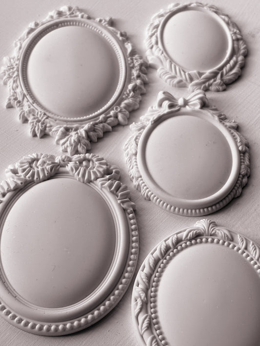 Vintage Brooches Mould (IOD) Iron Orchid Designs- 6x10