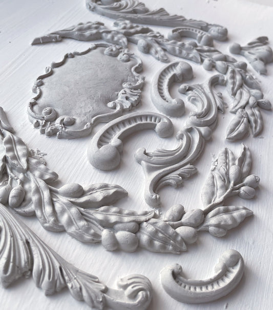 Olive Crest Mould (IOD) Iron Orchid Designs– 6x10