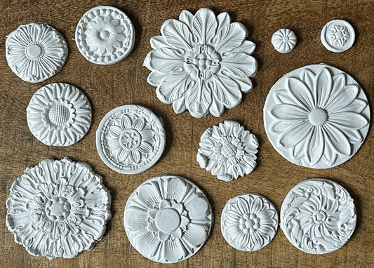 Rosettes Mould (IOD) Iron Orchid Designs- 6x10
