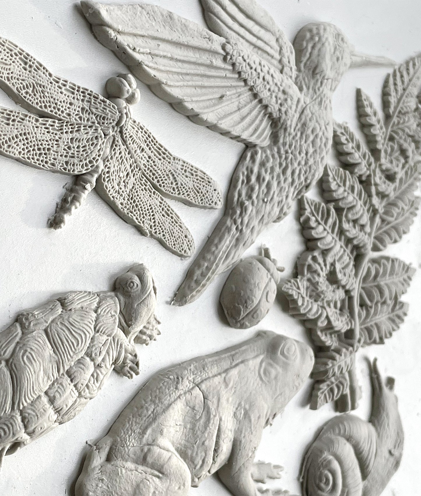 Dewdrop Pond Mould (IOD) Iron Orchid Designs- 6x10
