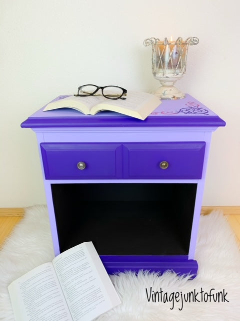 Dixie Belle Amethyst Chalk Mineral Paint Purple Vintage Nightstand Vintage Junk to Funk