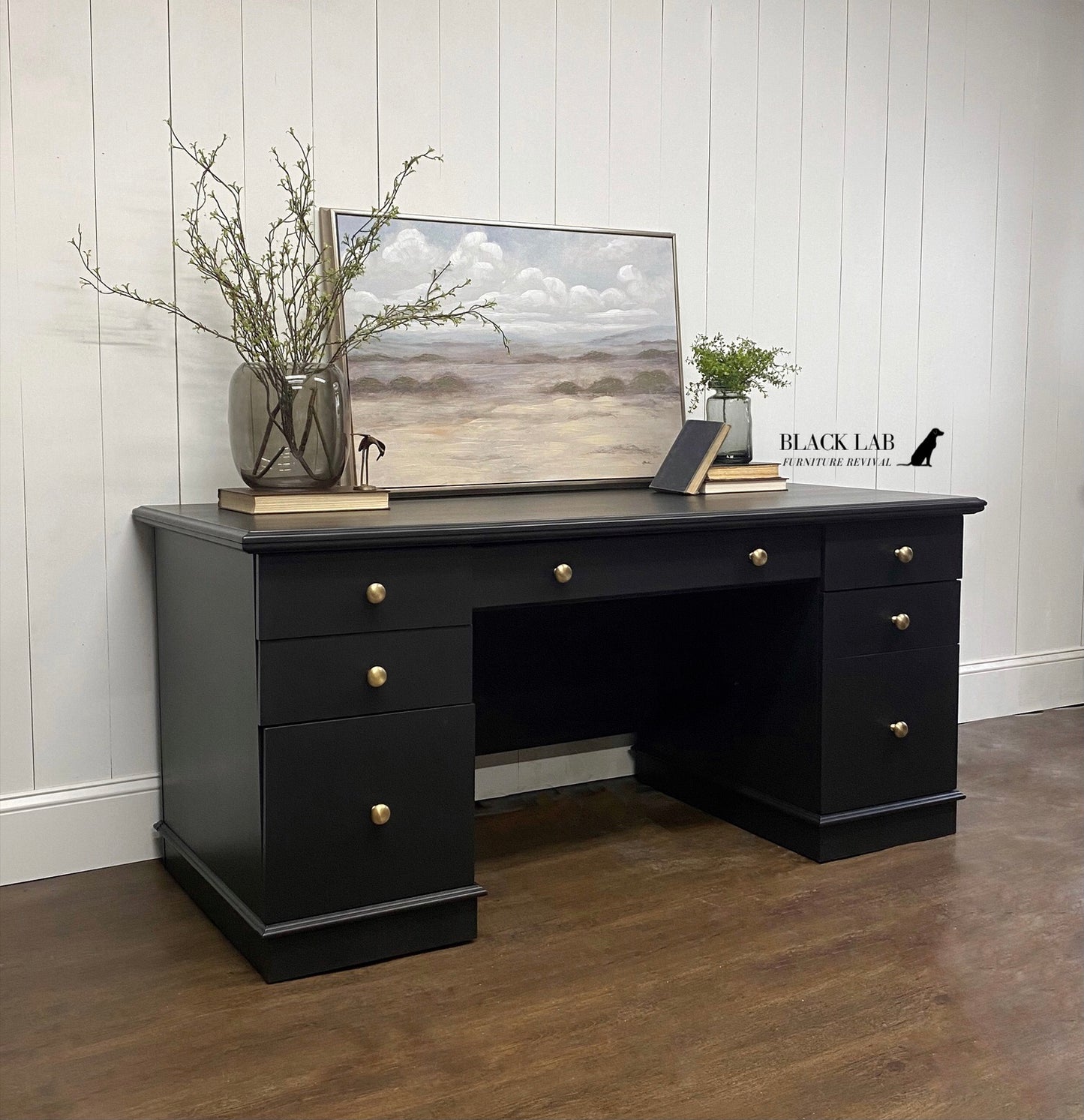 Vintage Desk painted with Dixie Belle Caviar Chalk Mineral Paint for a modern farmhouse furniture makeover Black Lab