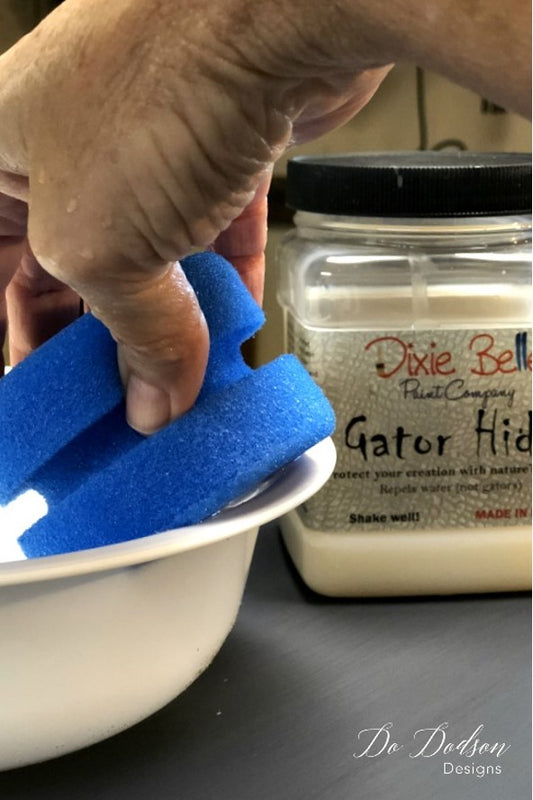 Blue Gator Hide Sponge – Dixie Belle Paint