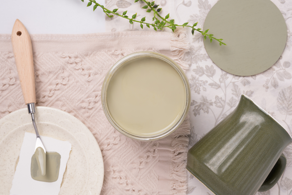 Highlands Dixie Belle Silk All-In-One Mineral Paint in soft pale sage green