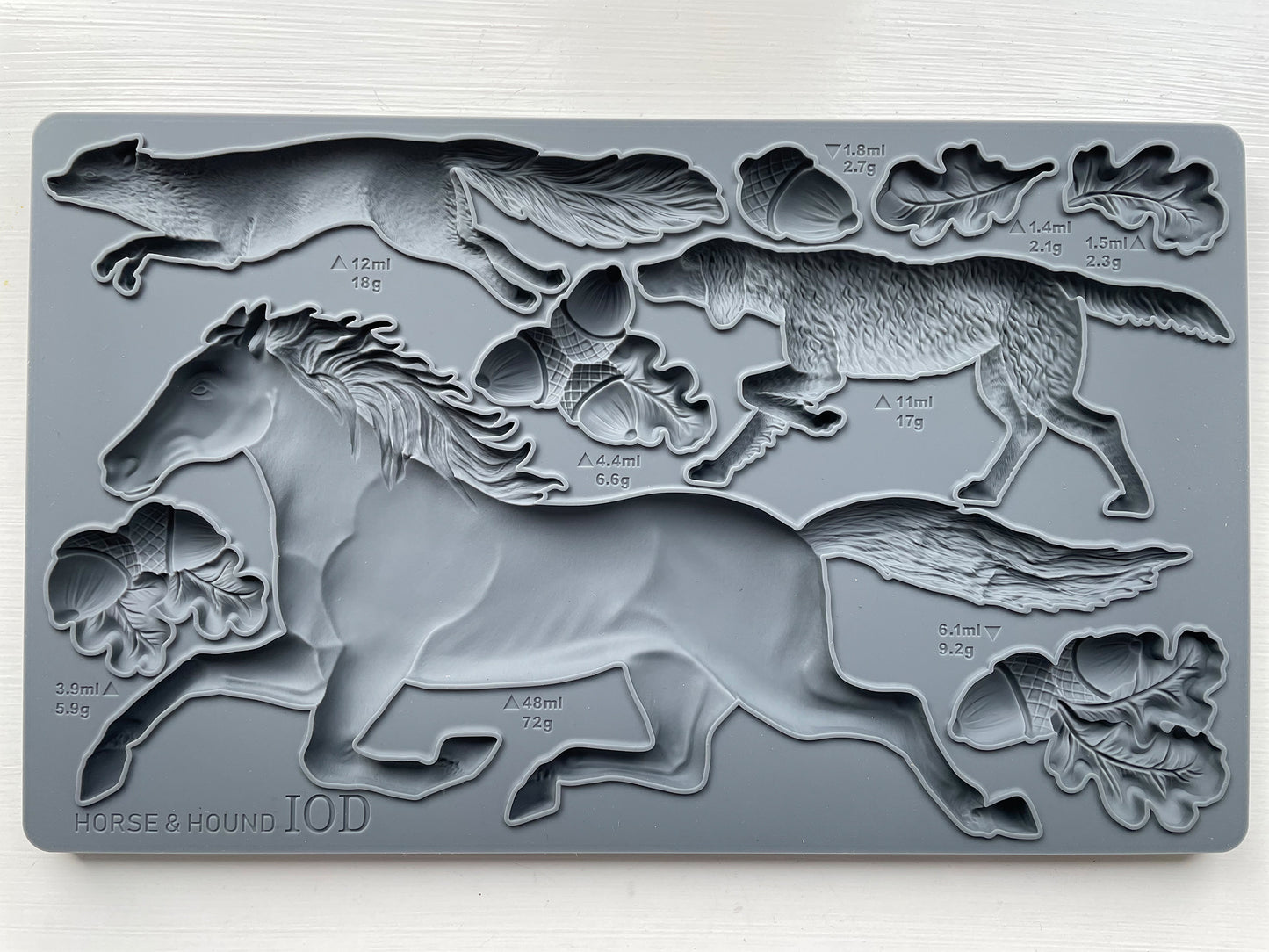 Horse and Hound Mould (IOD) Iron Orchid Designs- 6x10