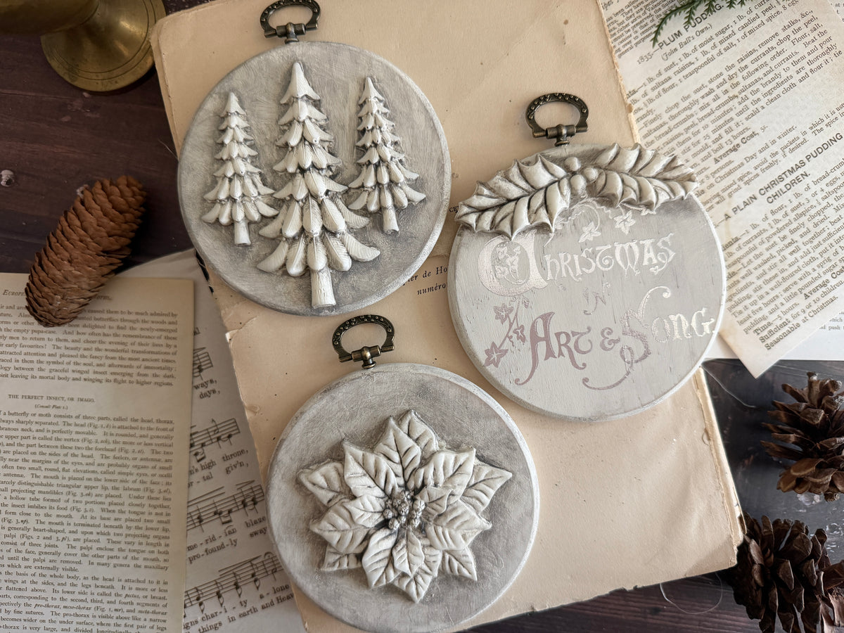 Boughs of Holly Mould (IOD)– Iron Orchid Designs *****PREORDER*****