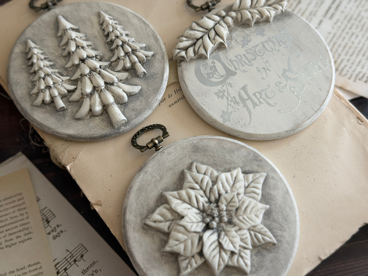 Boughs of Holly Mould (IOD)– Iron Orchid Designs *****PREORDER*****
