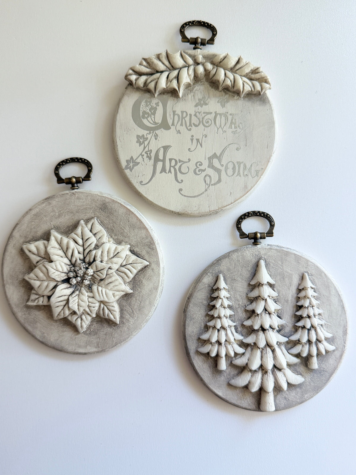 Boughs of Holly Mould (IOD)– Iron Orchid Designs *****PREORDER*****
