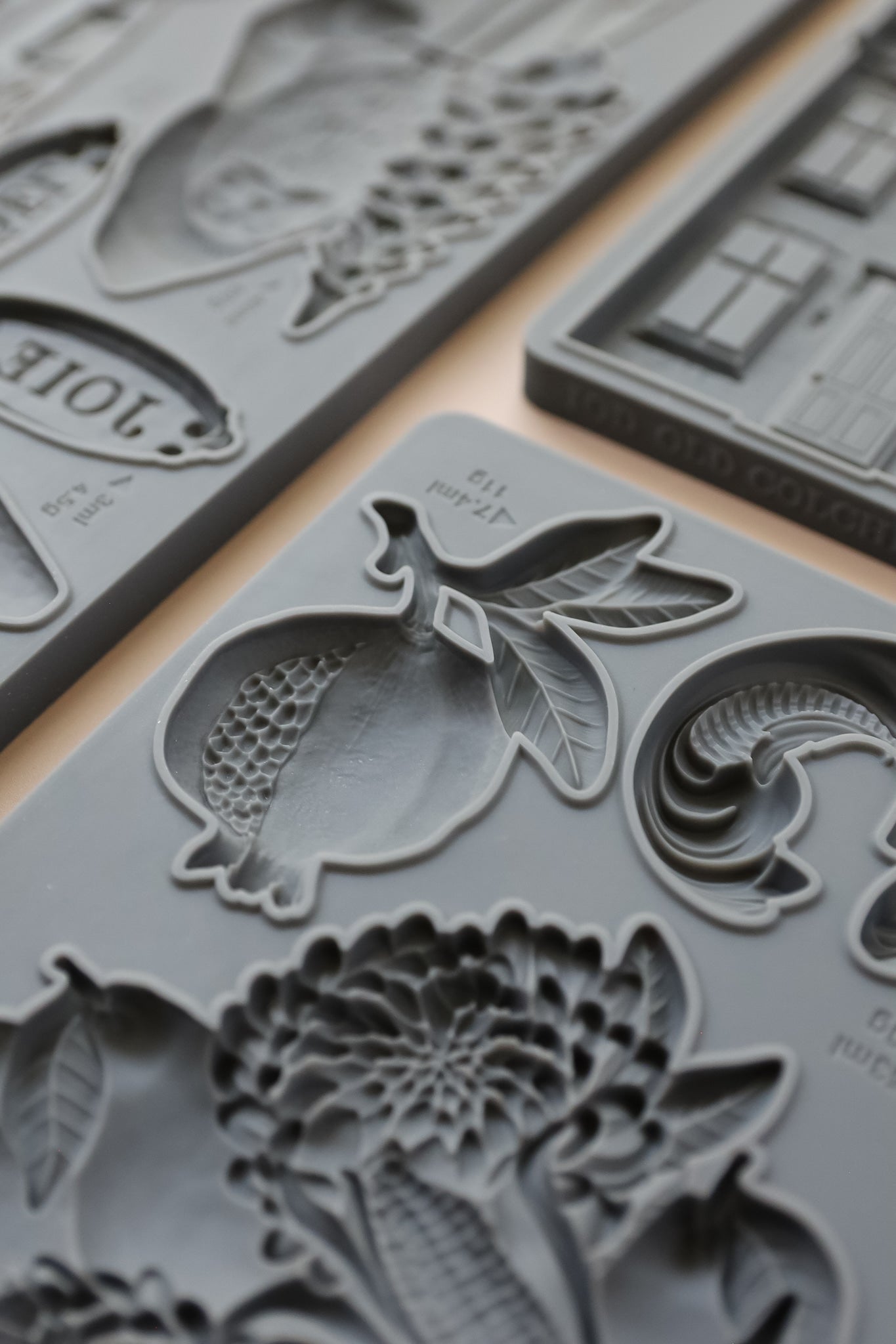 Cornucopias Mould (IOD) Iron Orchid Designs – 6x10
