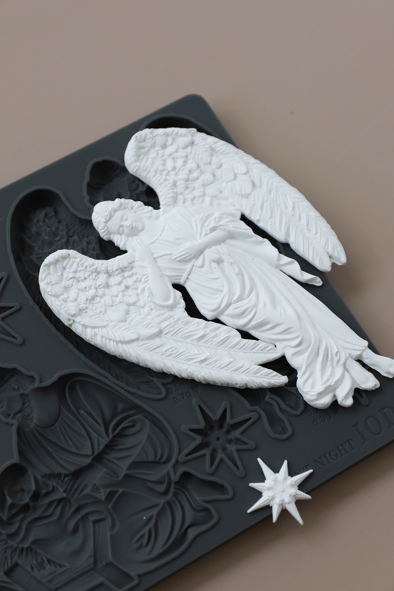 Silent Night Mould (IOD) Iron Orchid Designs – 6x10