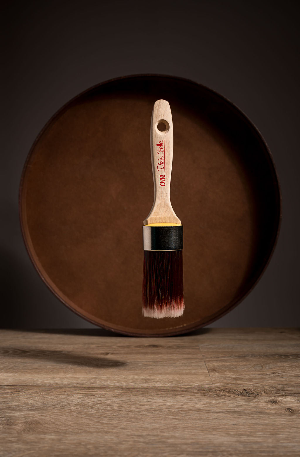 Oval Medium- Synthetic Brush – Dixie Belle Paint