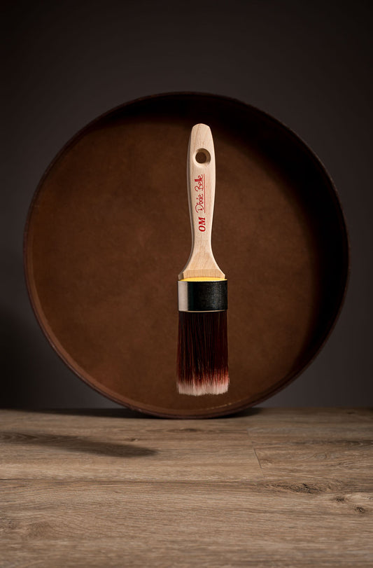 Oval Medium- Synthetic Brush – Dixie Belle Paint