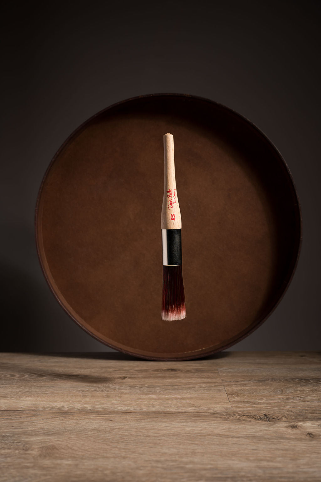 Round Small- Synthetic Brush – Dixie Belle Paint